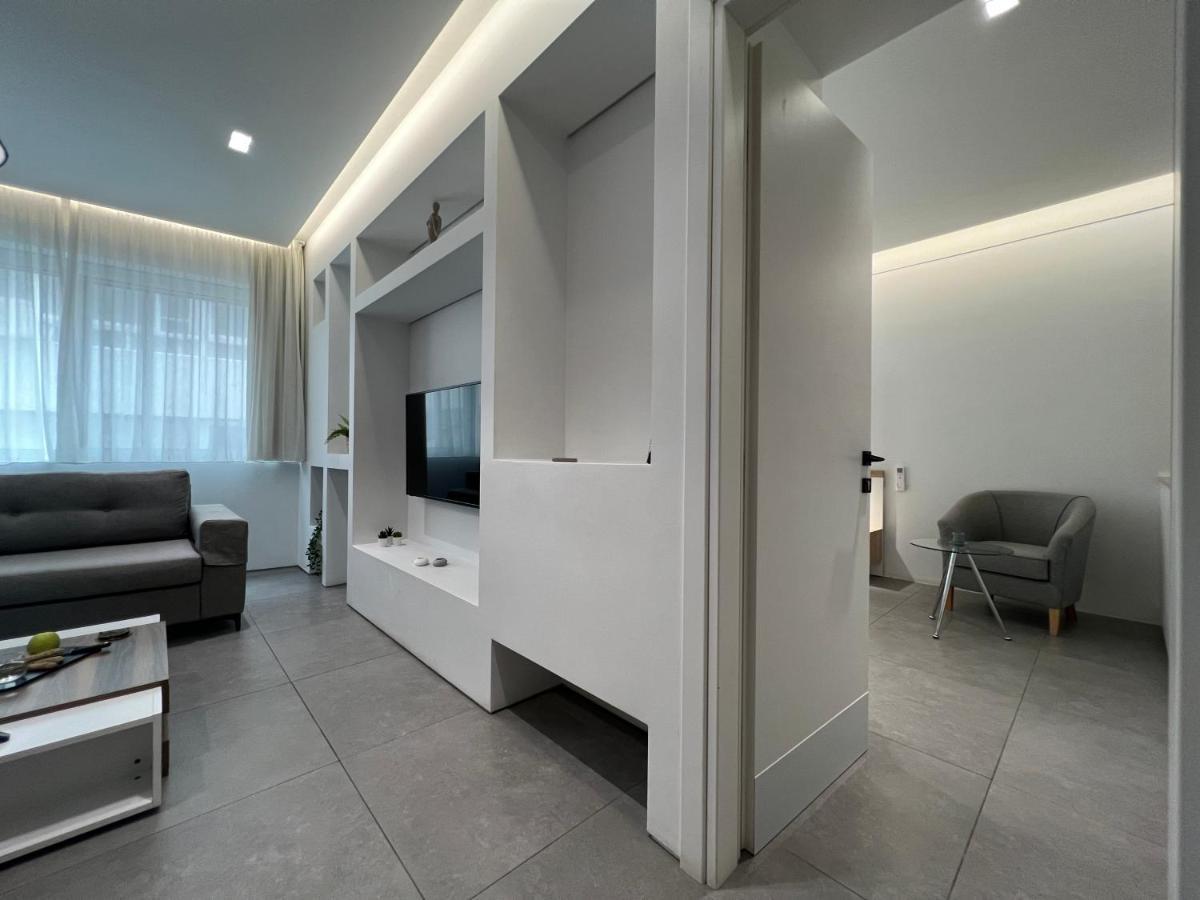 The Dazzling Glimpse Acropolis Suites 雅典 外观 照片