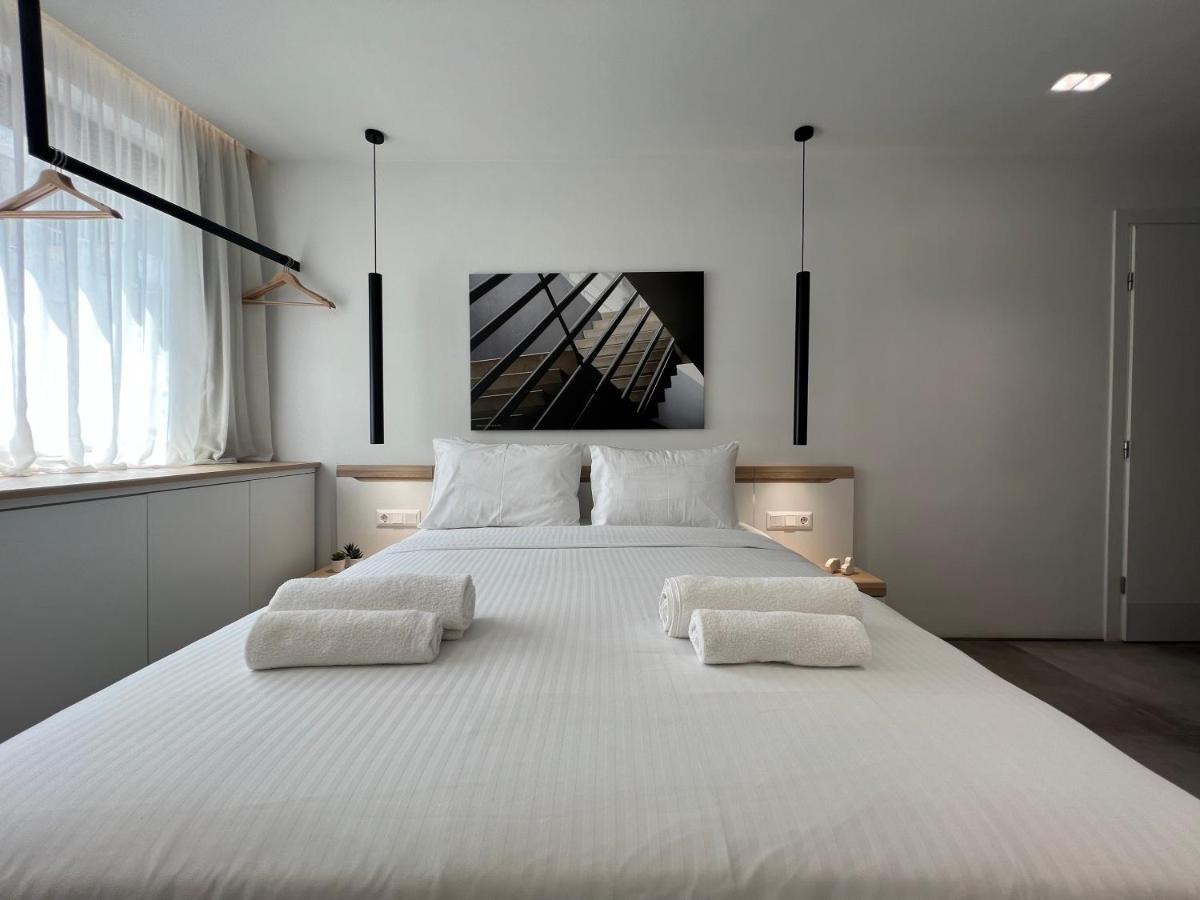 The Dazzling Glimpse Acropolis Suites 雅典 外观 照片
