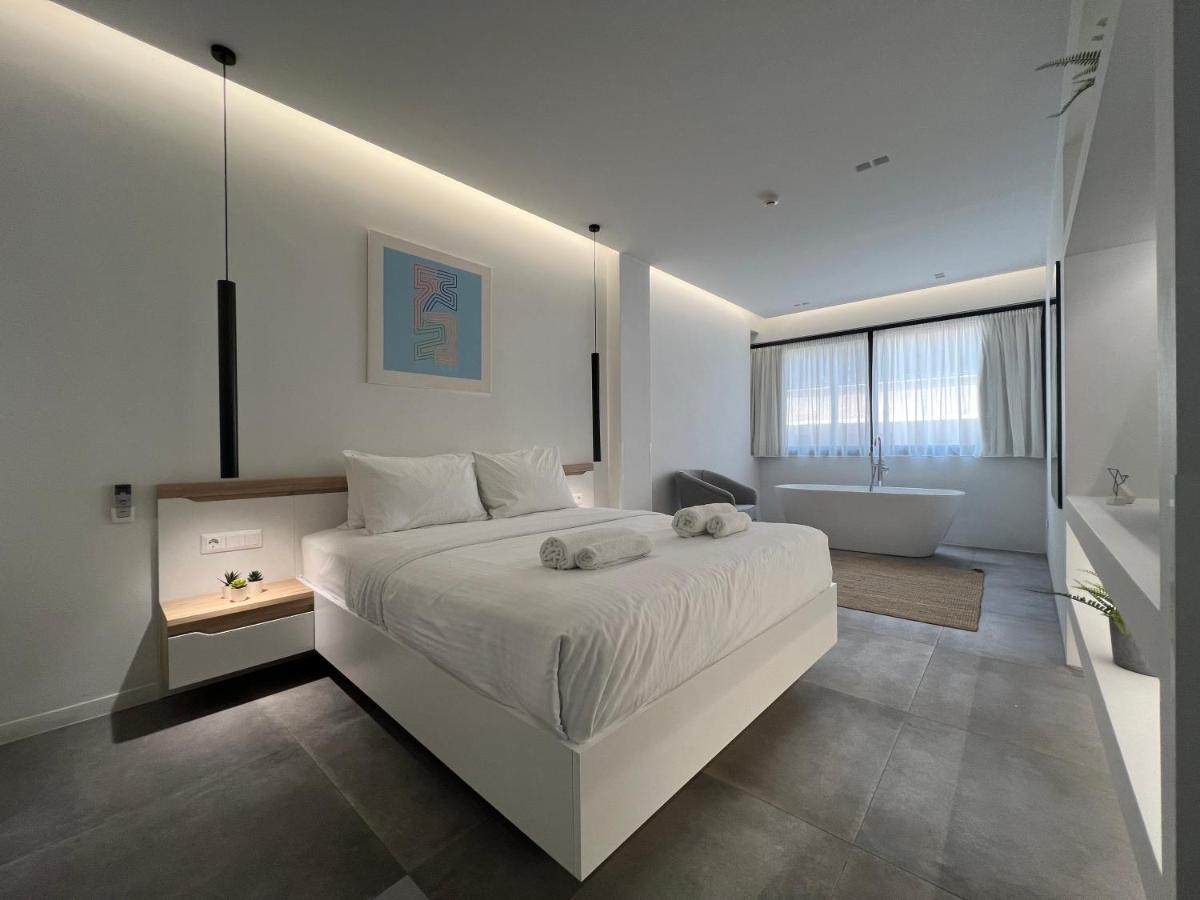 The Dazzling Glimpse Acropolis Suites 雅典 外观 照片