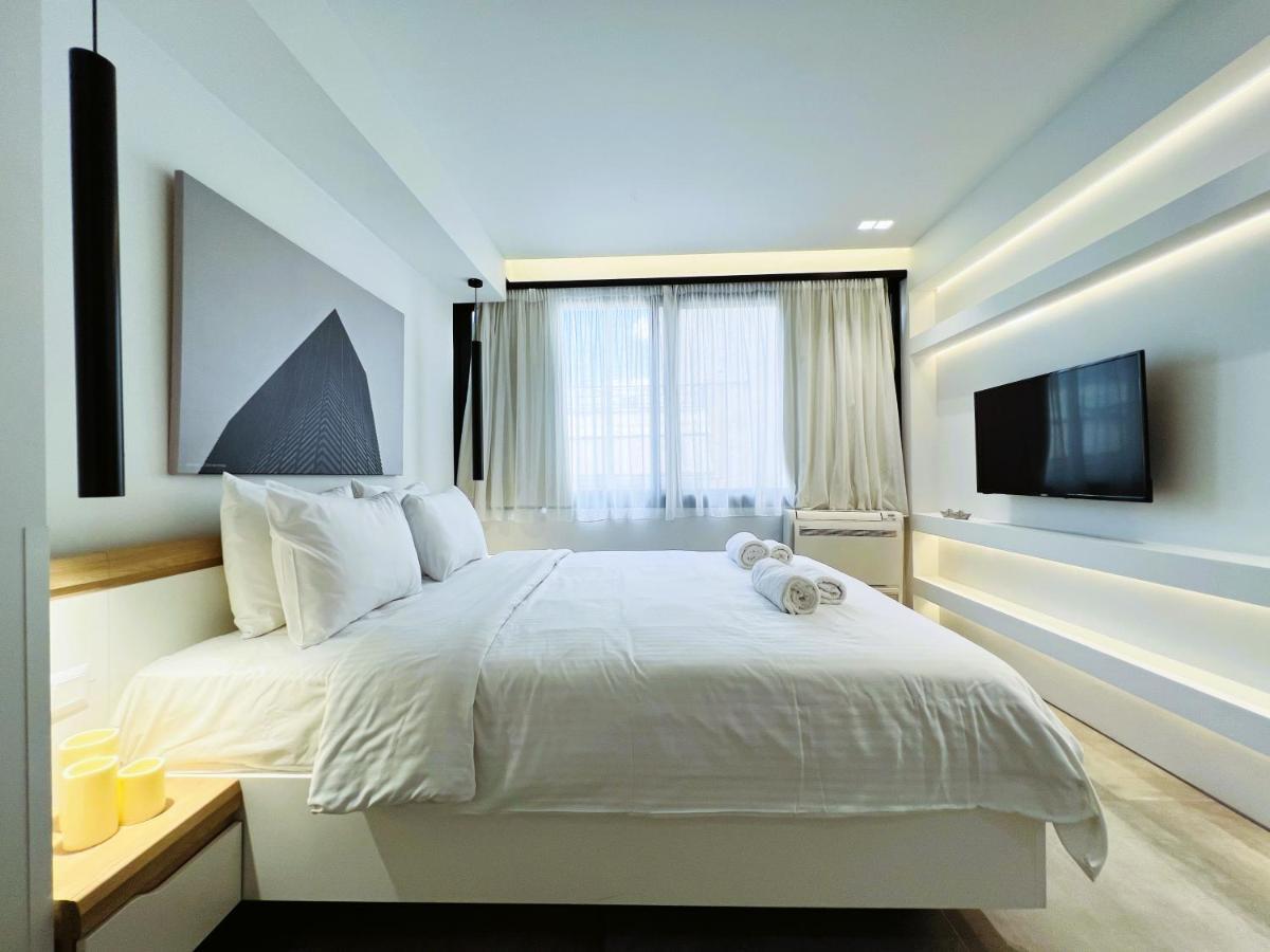 The Dazzling Glimpse Acropolis Suites 雅典 外观 照片